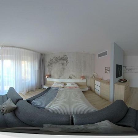 Hunyadi Apartman Szekszárd Dış mekan fotoğraf
