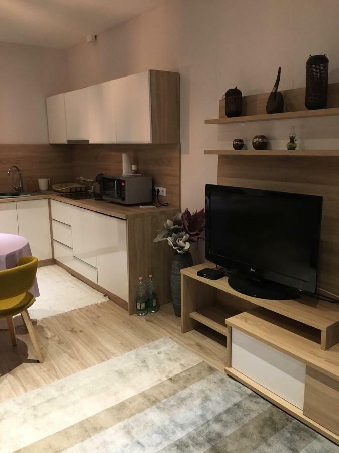Hunyadi Apartman Szekszárd Dış mekan fotoğraf